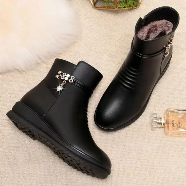 2024 Winter Thick Fur Inner Leather Women's Snow Boots Large Women's Winter Shoes - Image 4